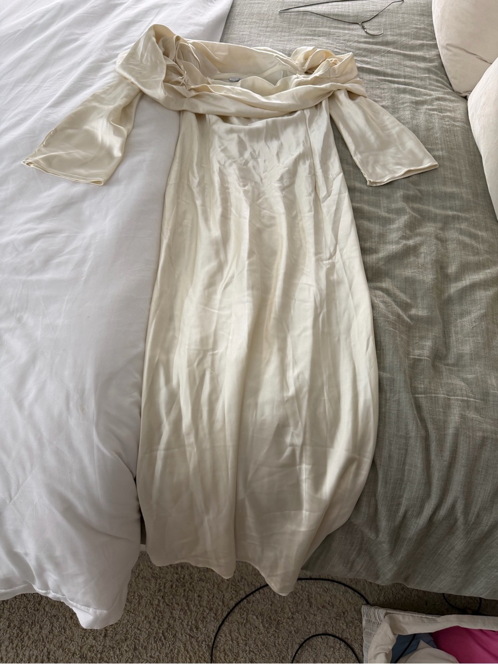 Amandine Satin Off-Shoulder Maxi Gown - Cream - Picture 5 of 5